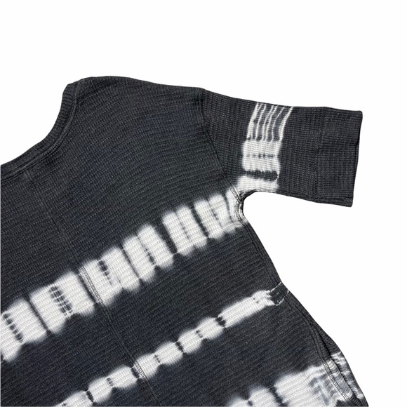 Free People We the Free Grey & White Oversized Tee - Picture 10 of 10